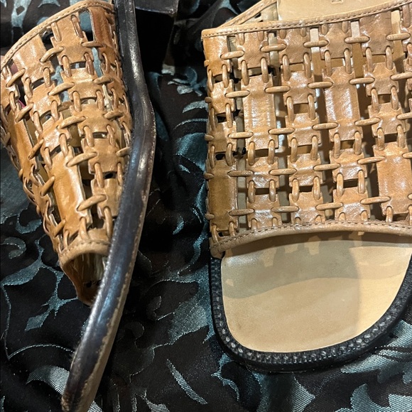 Cole Haan Women's Brown Woven Sandals size 8.5 Country preowned - Picture 4 of 8